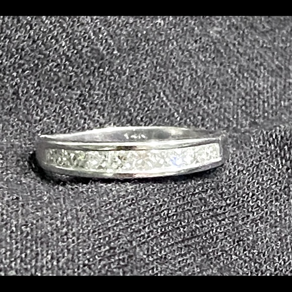 Diamond Anniversary Band